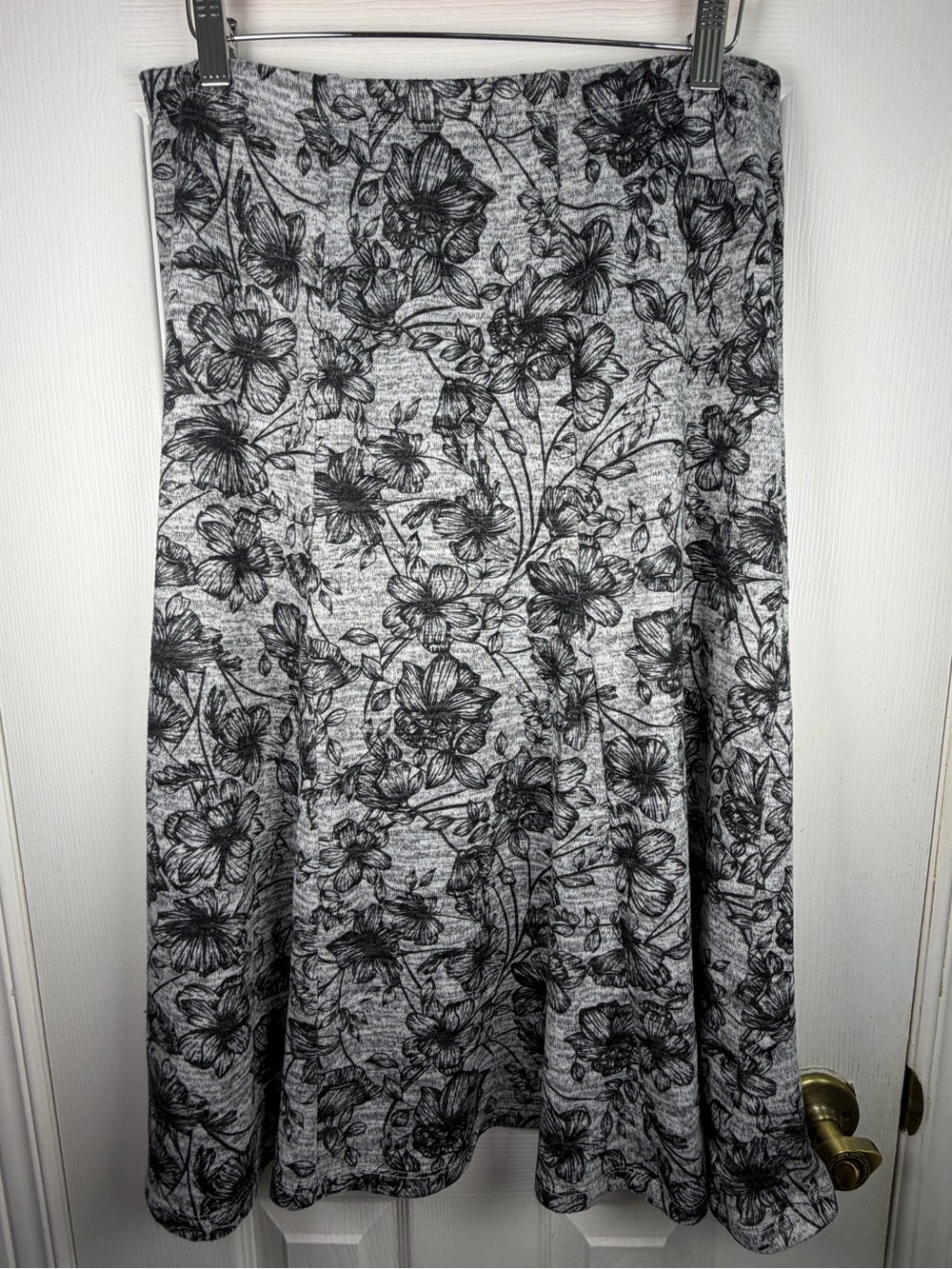 M&Co Floral A-Line Skirt 12 Grey Black Flare Elastic Waist Midi Minimalist Skirt